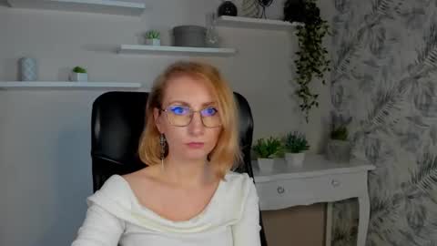 Cinderella online show from February 19, 6:31 am