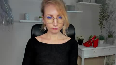 Cinderella online show from February 26, 6:34 am