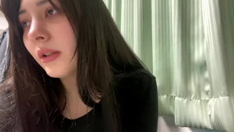 Lin online show from May 15, 11:56 pm