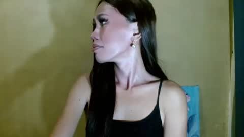 Snapshot of cindy_69xoxo chatting on March 4, 10:32 am Cindy online show from March 4, 10:32 am