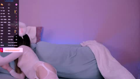 Snapshot of cindy_sweety1 chatting on April 5, 3:31 pm Cindy online show from April 5, 3:31 pm