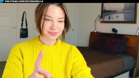 Snapshot of cinnabelle chatting on October 23, 9:13 pm Cinnabelle online show from October 23, 9:13 pm