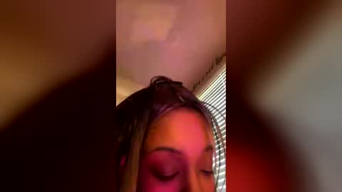 Snapshot of cinnamonbunniiii chatting on July 6, 3:03 pm cinnamonbunniiii online show from July 6, 3:03 pm