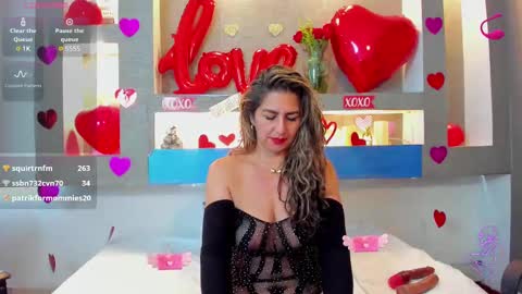 Snapshot of cinthya_mjs chatting on February 17, 6:26 pm Cinthya online show from February 17, 6:26 pm