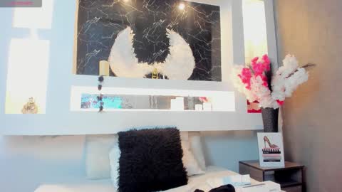 Snapshot of cinthya_mjs chatting on September 12, 12:27 pm Cinthya online show from September 12, 12:27 pm