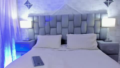 Snapshot of cintiacolins chatting on December 5, 12:08 am CintiaCollins online show from December 5, 12:08 am