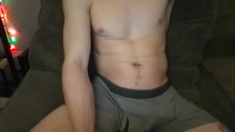 Snapshot of circumsizedbandit chatting on February 2, 2:54 am circumsizedbandit online show from February 2, 2:54 am