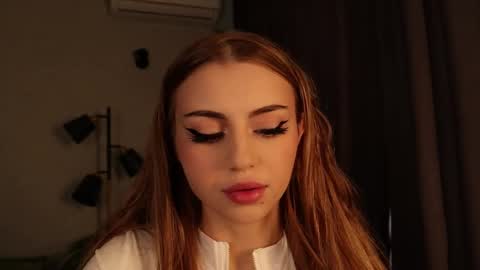 Sandy online show from February 25, 2:11 pm