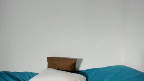 cirosky_elchicopolla online show from April 11, 3:33 am