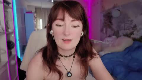 Snapshot of cissy_glitter chatting on May 31, 7:26 pm Cissy Glitter online show from May 31, 7:26 pm