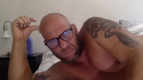 . online show from January 5, 10:13 pm