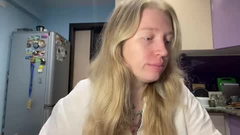 citrusblissss online show from September 17, 12:40 pm