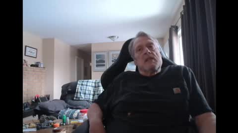 Snapshot of cjscout chatting on February 16, 9:27 pm cjscout online show from February 16, 9:27 pm