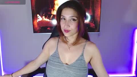 Snapshot of ckatterineckatt chatting on April 19, 7:49 pm Ckatterine online show from April 19, 7:49 pm