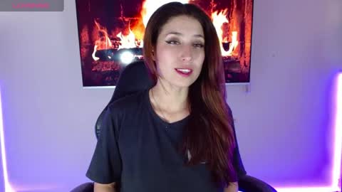 Snapshot of ckatterineckatt chatting on April 21, 6:23 pm Ckatterine online show from April 21, 6:23 pm