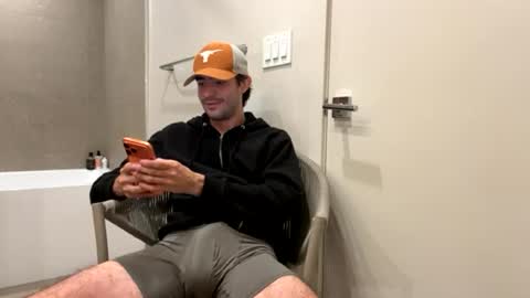 Snapshot of ckeefer96 chatting on July 29, 12:09 am ckeefer96 online show from July 29, 12:09 am