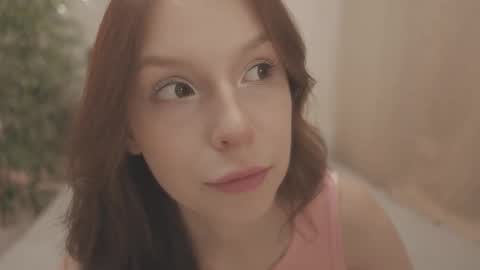 Snapshot of claire_bennett chatting on October 3, 11:57 pm Claire Bennett online show from October 3, 11:57 pm