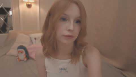 Snapshot of claire_bennett chatting on October 9, 1:03 am Claire Bennett online show from October 9, 1:03 am