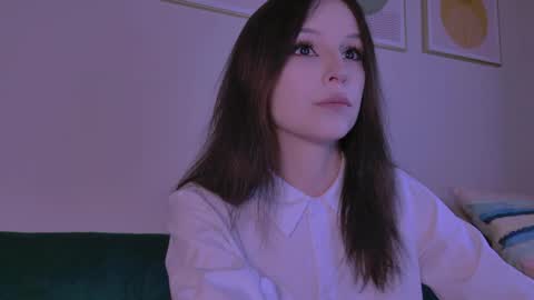 Snapshot of claire_bennett chatting on April 13, 1:33 am Claire Bennett online show from April 13, 1:33 am