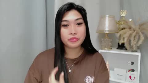 CLAIRE online show from April 28, 7:35 am