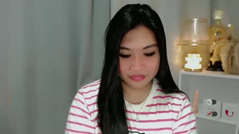 CLAIRE online show from April 29, 5:30 pm