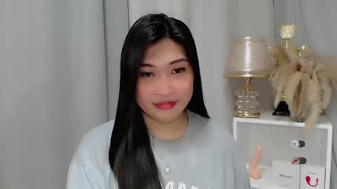 CLAIRE online show from May 18, 4:40 am