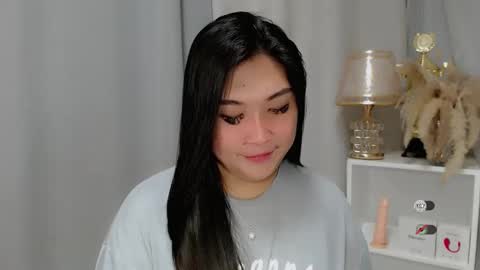 CLAIRE online show from May 20, 4:51 am