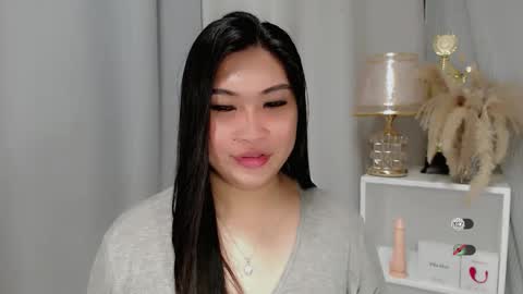 CLAIRE online show from May 22, 6:53 am