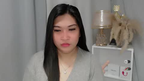 CLAIRE online show from May 25, 4:29 am