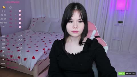 Snapshot of clairefaers chatting on January 29, 9:33 am Claire Faers online show from January 29, 9:33 am