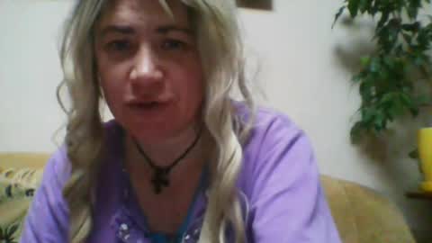 Snapshot of claireshannon chatting on January 14, 9:20 pm ClaireShannon online show from January 14, 9:20 pm