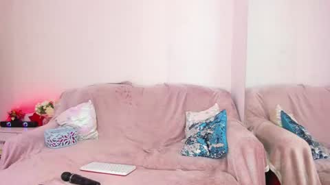 ClaireWarner online show from July 14, 11:05 am
