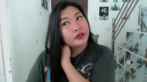 CLAIRE online show from February 15, 7:51 am