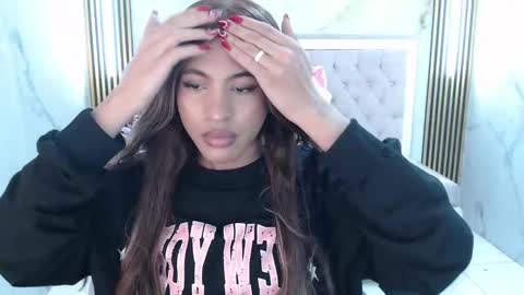 Clara  online show from September 11, 8:31 pm