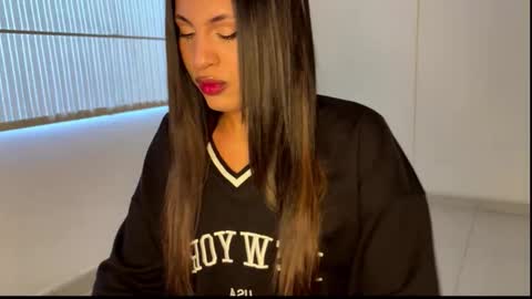 Clara  online show from February 18, 9:55 pm