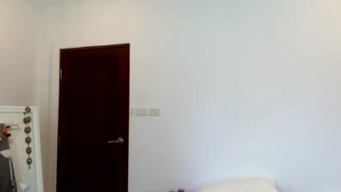 claralafontaine online show from June 28, 1:55 am