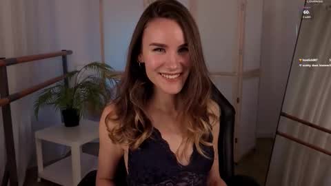 Snapshot of clare_ff chatting on September 16, 1:34 pm Claire online show from September 16, 1:34 pm