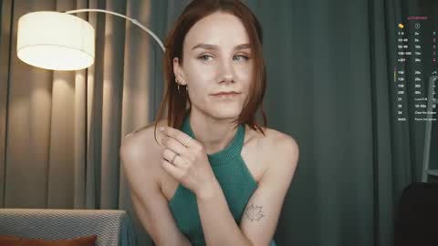 Claire online show from May 17, 1:51 pm