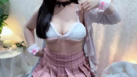 Clari online show from February 6, 1:32 am