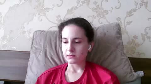 Snapshot of claribelwaker chatting on July 1, 8:05 am Clara online show from July 1, 8:05 am