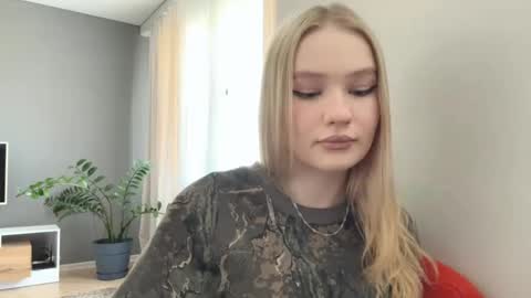 Kristie online show from May 1, 12:26 am