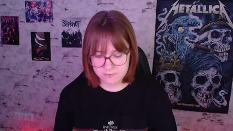 Snapshot of clarissa_milk chatting on May 8, 9:25 am Clarissa online show from May 8, 9:25 am