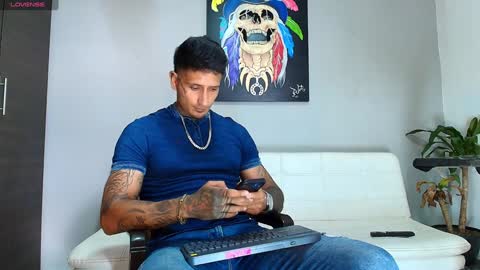 Juanpaindependent model online show from December 14, 8:08 pm