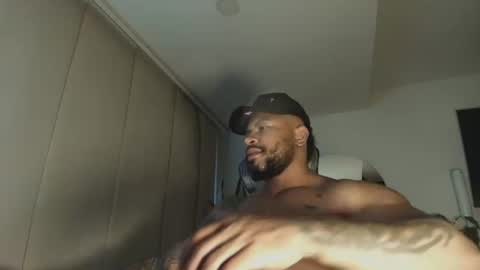 clark_strong online show from July 12, 11:23 am