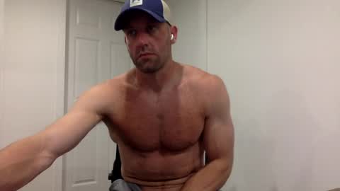 Snapshot of clarkecock chatting on July 23, 8:07 pm Clarke Cock online show from July 23, 8:07 pm