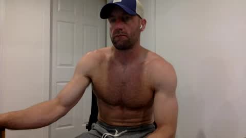 Snapshot of clarkecock chatting on July 28, 8:52 pm Clarke Cock online show from July 28, 8:52 pm