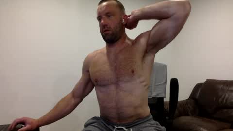 Snapshot of clarkecock chatting on August 1, 3:11 pm Clarke Cock online show from August 1, 3:11 pm