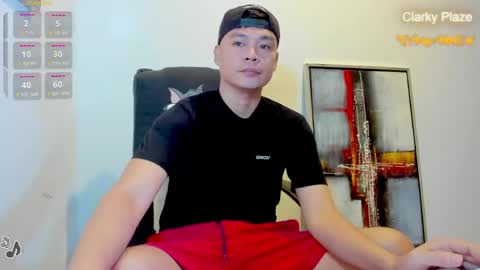 Snapshot of clarkyplaze chatting on June 3, 12:46 am Clark online show from June 3, 12:46 am