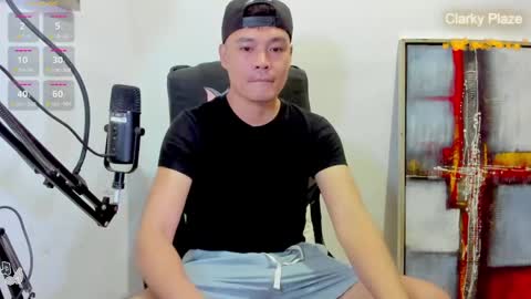 Snapshot of clarkyplaze chatting on June 5, 12:17 am Clark online show from June 5, 12:17 am