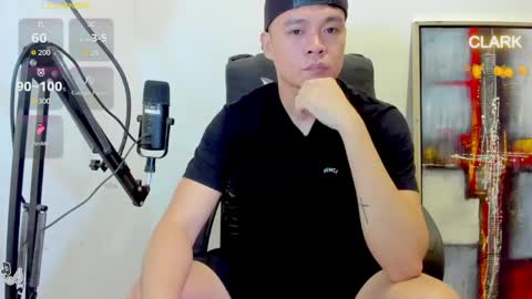 Snapshot of clarkyplaze chatting on June 9, 12:11 am Clark online show from June 9, 12:11 am